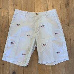 Men’s Vineyard Vines Shorts 32